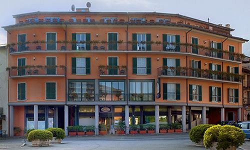 Hotel Residence Dei Fiori Baveno Exteriör bild